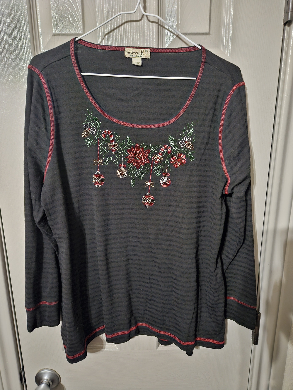 Holiday Embellished Long-Sleeve Scoop Neck Top - Black